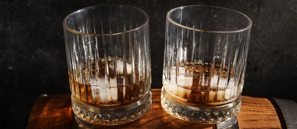 Užijte si whisky jako profesionál: Výběr správné skleničky